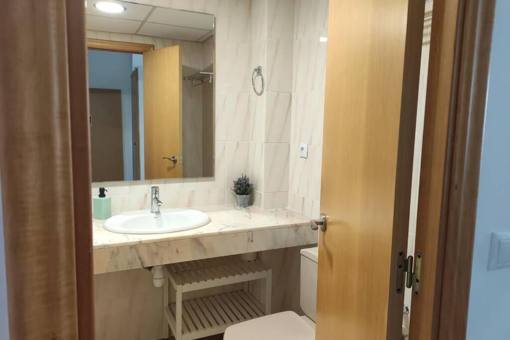 Paradis Salou, Centro Turistico, Wifi, Piscina, Vistas Al Mar Exterior foto